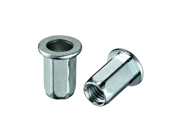 Standard M8 ( St ) М22226183055